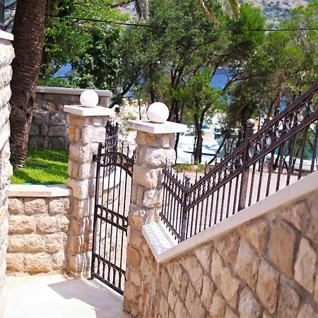 Franica Nyaraló Dubrovnik